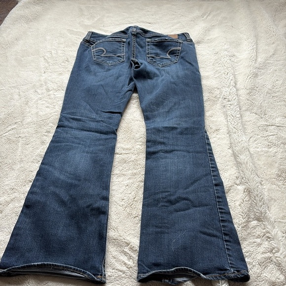 American Eagle Bootcut Jeans Size 4 Short | Stretch Mid Rise Flare Denim - Picture 5 of 7